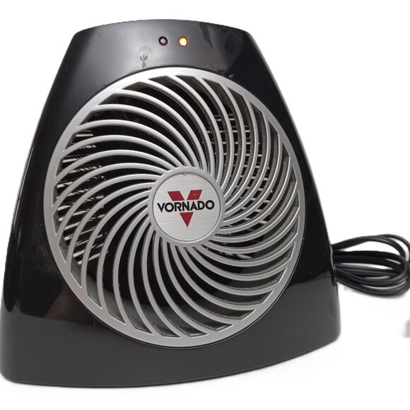 VORNADO Personal Vortex Heater With Saftey Shuttoff: VH101 ShownTested - Picture 3 of 8